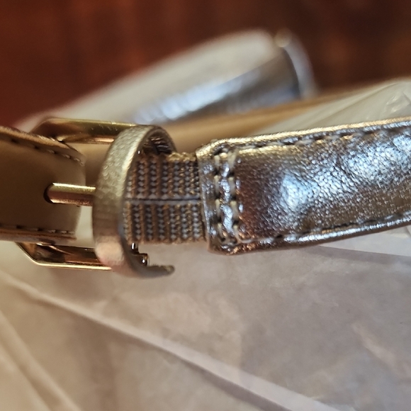 Chic Gold Block Heel Sandals - Picture 5 of 9